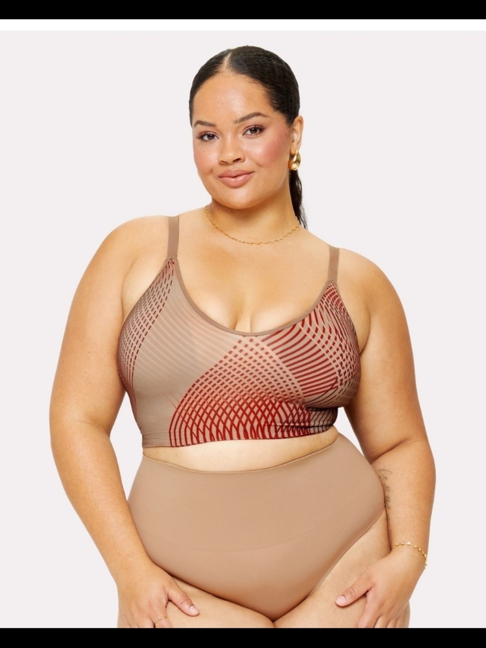Plus-Size Seamless Bralette in Taupe with Red Graphic
